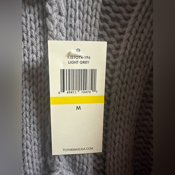 Beautiful Vest - Picture 4 of 4